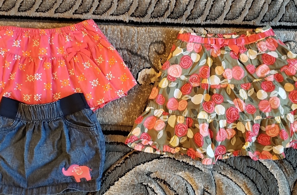 18-24 months (3 skirts)